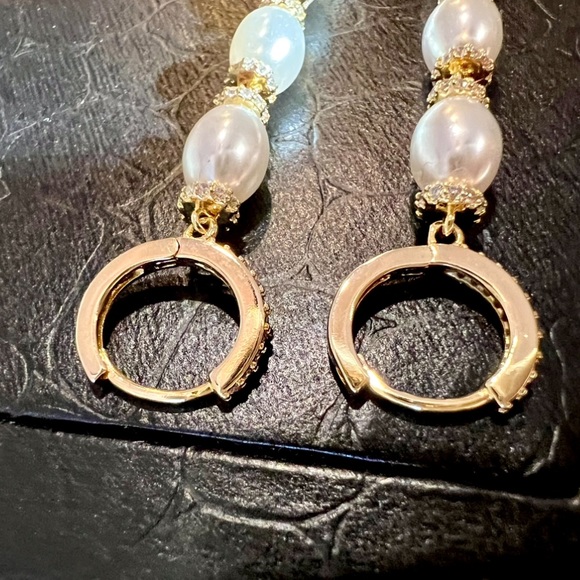 Long Gold Dangle Earrings White Pearls on Huggie Hoops-Like new! Great Gift! - Picture 10 of 15